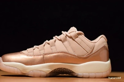 Hyperoad LOW ROSE RETRO (W) GOLD 11 JORDAN - 1107